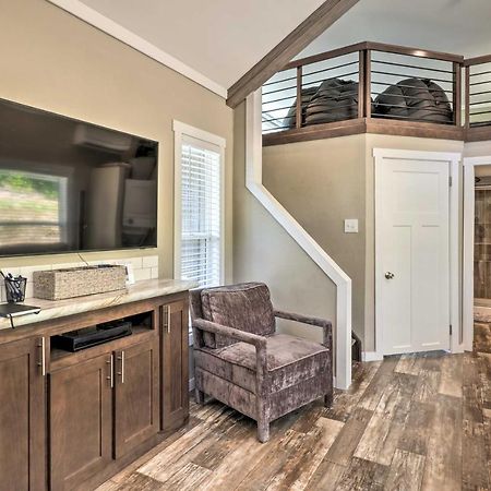 Branson Tiny Home On 52 Acres With Private Lake! المظهر الخارجي الصورة